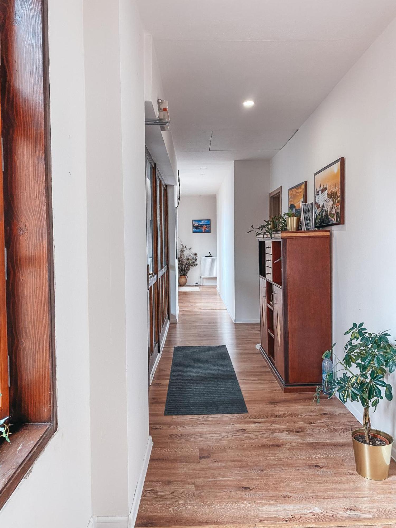 Blue Lotus Apartments Братислава Екстериор снимка